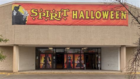 shop spirit halloween